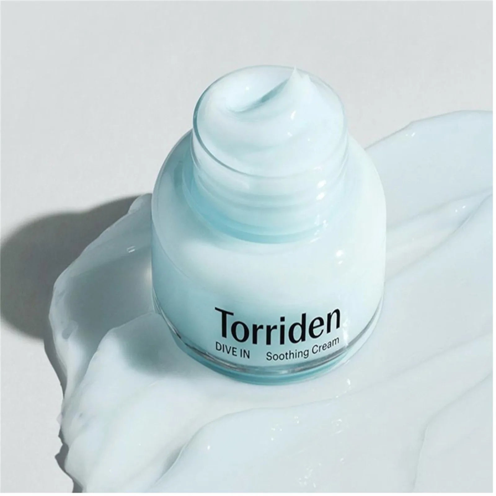 Crème apaisante à l'acide hyaluronique de faible poids moléculaire DIVE-IN - Korean Beauty & Healthy